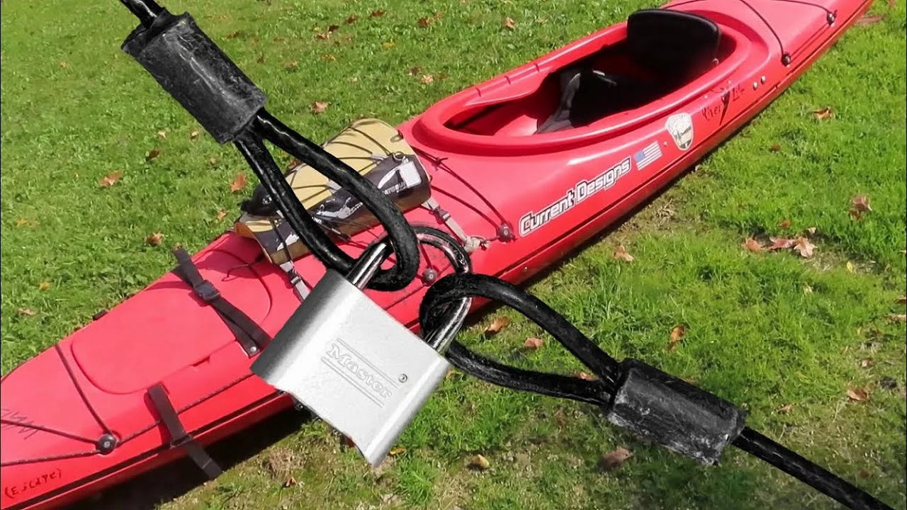 lock a kayak